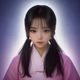 后期调色师陈默头像：男性，戴眼镜，坐在双屏显示器前，屏幕显示Lightroom调色界面